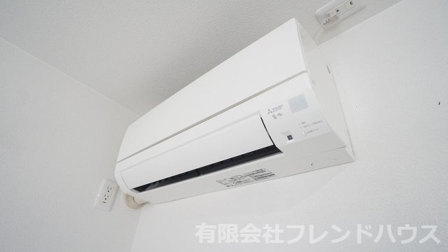 嬉しい全居室にエアコン、照明器具つき♪