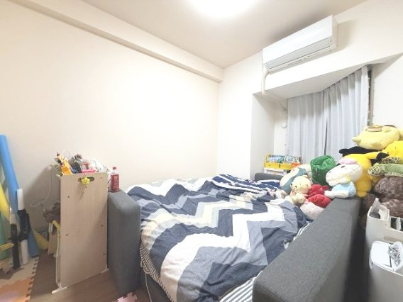 【洋室？】寝室や子供部屋にも最適な約6.1帖の洋室です。