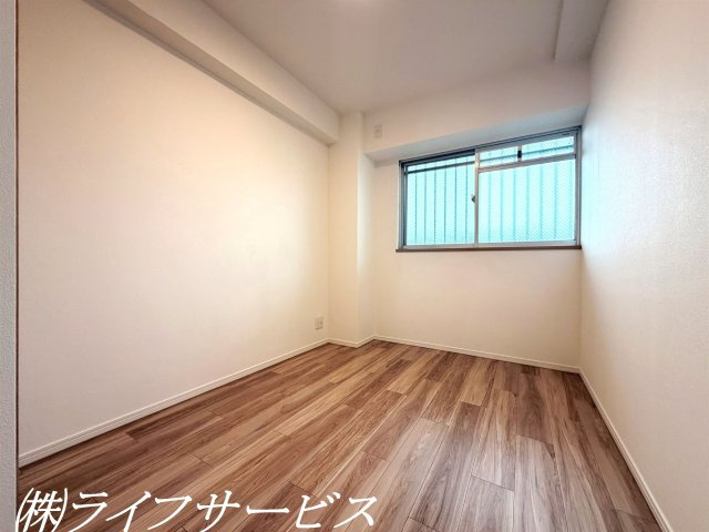 洋室4.2帖/クローゼット有