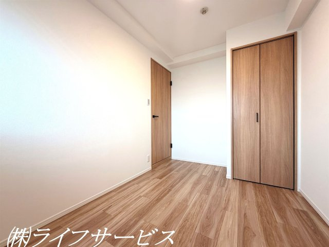 洋室4.2帖/クローゼット有