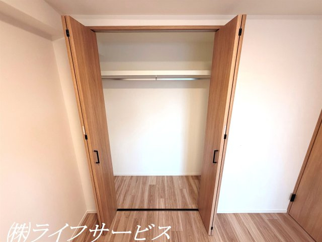 洋室4.8帖/クローゼット有