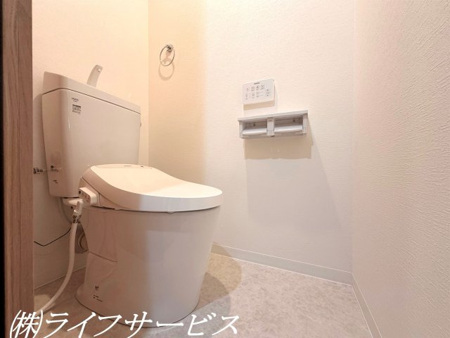 温水洗浄便座付トイレ新調
