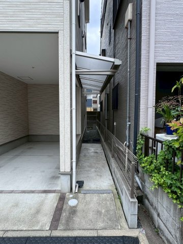 京阪本線「西山荘」駅徒歩約13分