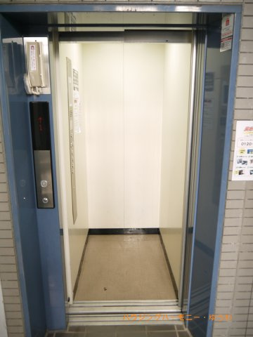 勿論エレベーターが備え付けられています。