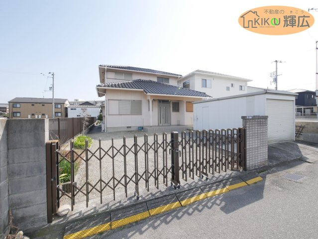 外観：328000379844