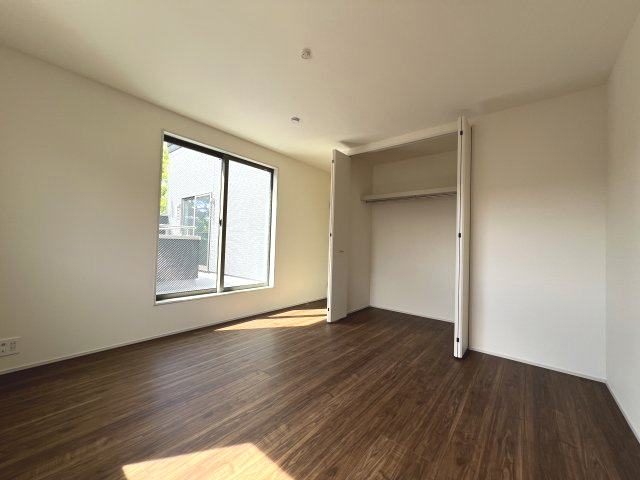 【洋室3】広々8.5帖！！
