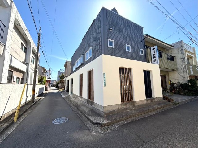 外観：338000052892