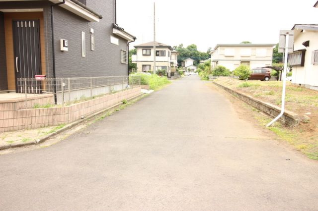 東側より