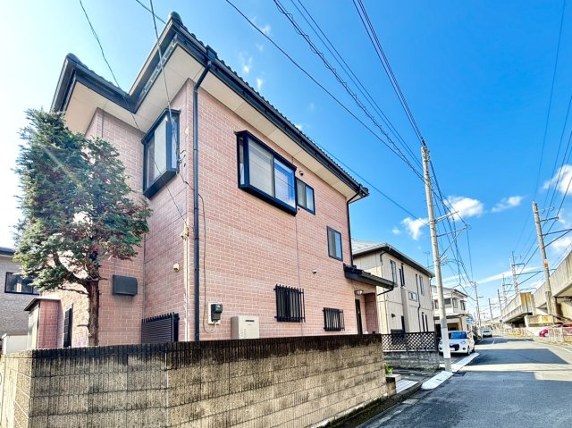 ■外観｜閑静な住宅街で始める新しい暮らし♪開放的な毎日をあなたへ(^^♪
