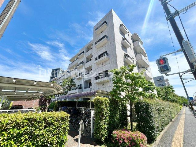 鉄筋コンクリート造5階建5階部分、新耐震基準・旧耐震が気になる方はスタッフまでお問い合わせください。