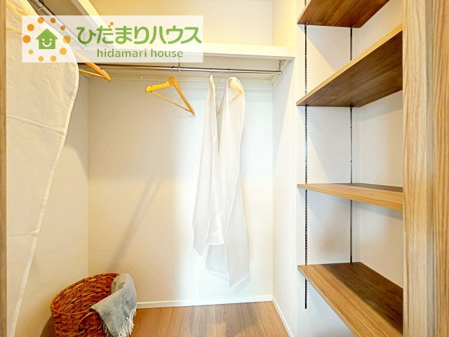 新婚さんにおすすめ！奥様に喜ばれる収納たっぷりのウォークインクローゼット付きです☆