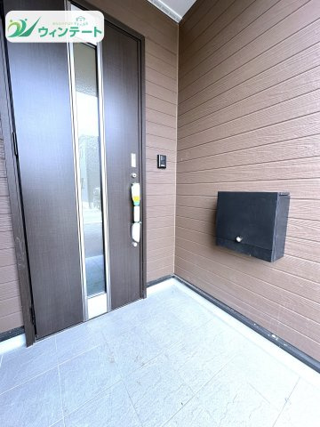 シューズボックス完備で収納力も豊富。玄関周りがすっきり片付き、いつでも快適に使えます。