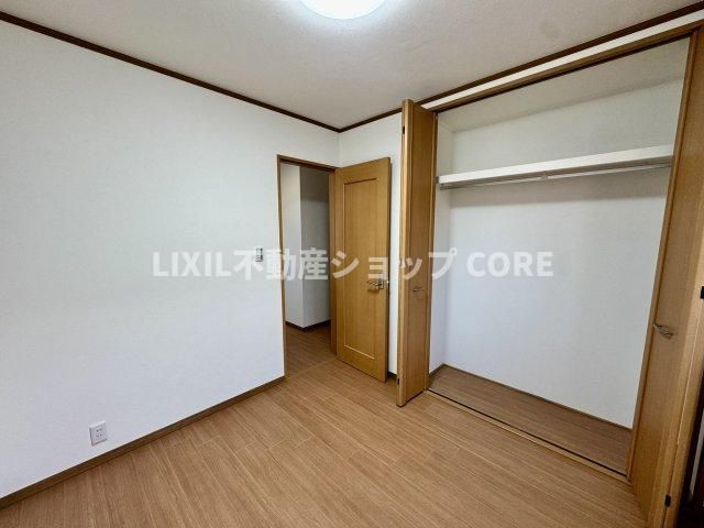 全居室にクローゼットを完備！居室空間をより広く隅々までお使いいただけますね。　