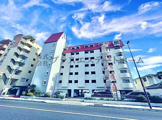最寄駅まで徒歩約9分♪