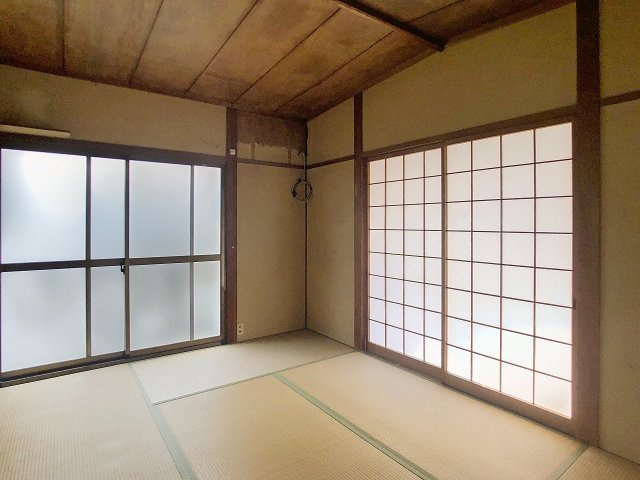 1階6帖の和室です。
