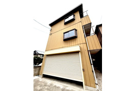 伊奈町戸建てガレージハウス (OC物件)の外観