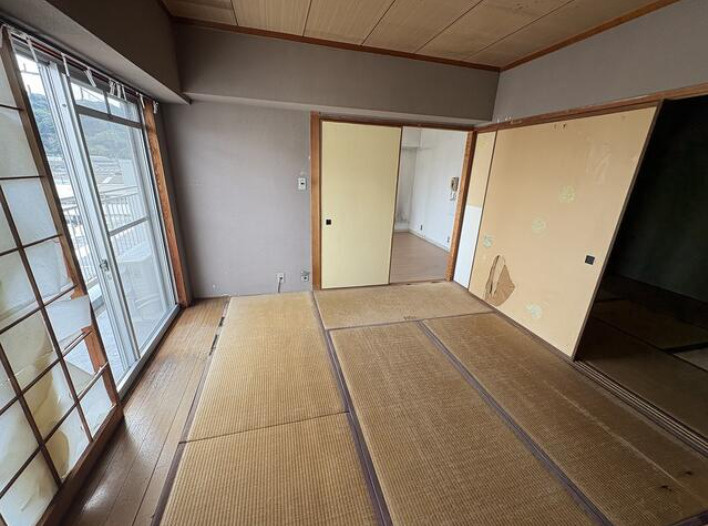 個室は和室（6帖・4.5帖）と洋室（5帖）があります☆