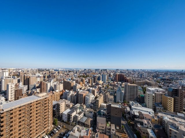 高層階ならではの開放感ある眺望をおたのしみいただけます♪都心と一望できる贅沢な眺望！