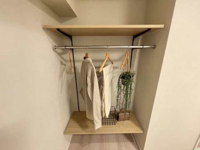 各居室に収納がついており、家族で使い分けしやすくなっています。　
