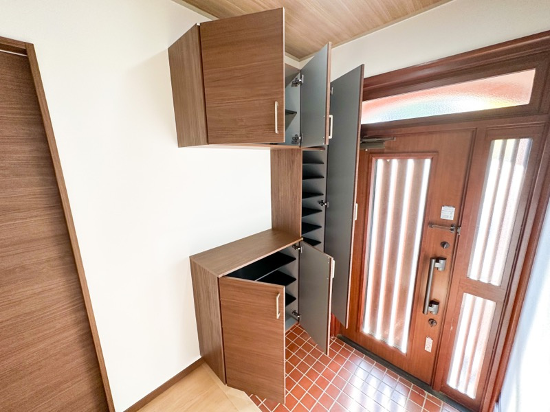 シューズBOX新規交換しました。