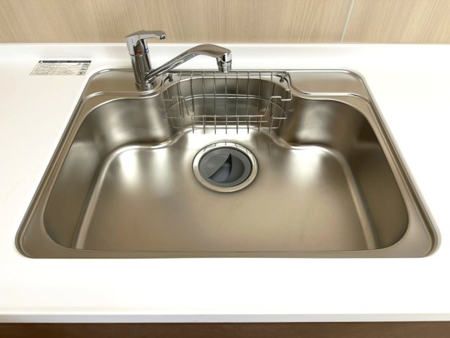 シンクも新調していますのできれいな状態からご利用いただけます。