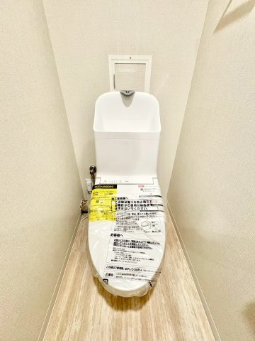 清潔感とうれしい機能性を兼ね備えた、使いやすいシャワートイレ