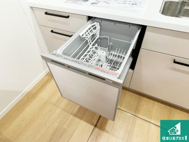 食器洗いをボタン一つでお任せできます！　