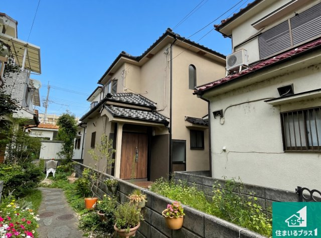 現地外観写真、子育てがしやすい住環境！　