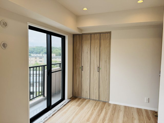 ～収納力の高いクローゼット完備～