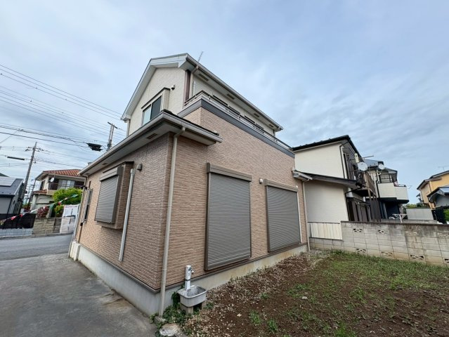 全居室6帖以上・全居室2面採光・全居室に収納がある3LDK！2026年4月リフォーム済！駐車スペース2台可(車種による)！