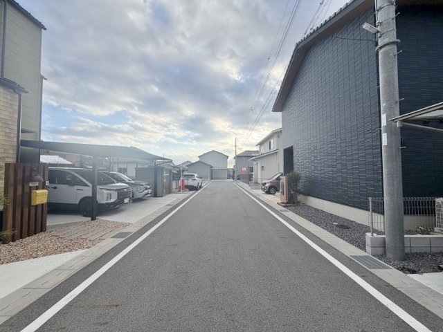 前面道路含む現地写真