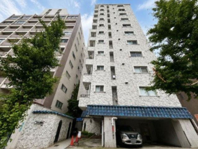 総戸数：40戸　管理会社：？吉住ホーム　管理会社全部委託管理につき、管理体制良好です！　