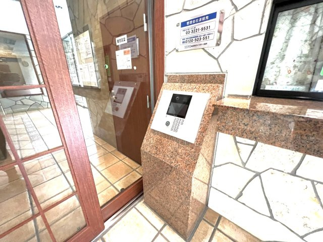 エントランス