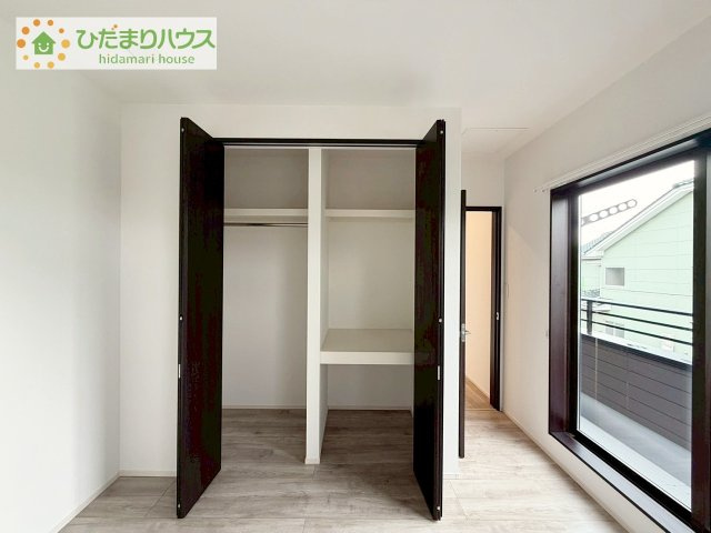大容量のクローゼット！ハンガーパイプ付き。