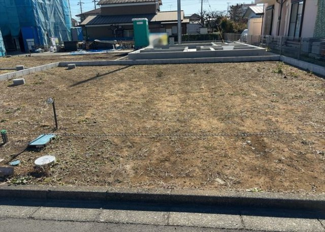 物件の詳細については、現地を見てわかること以外に、役所や法務局などで調べないとわからないことがあります。そのため、現地に行く場合は、もしこの物件を買ったらどのような生活ができるかをイメージしましょう。