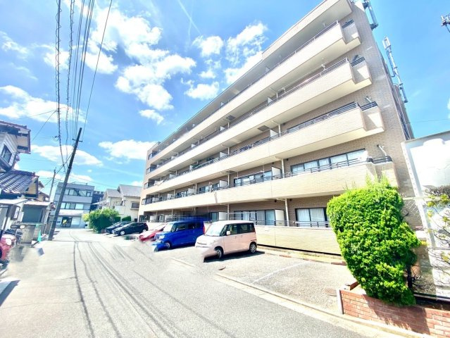 八潮シャンピュア