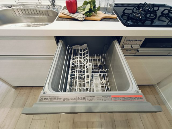 【ドルミ春日部　中古マンションのキッチン】