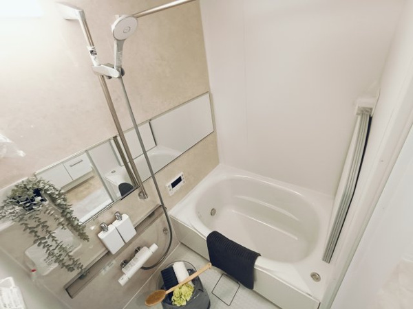【ドルミ春日部　中古マンションの浴室】
