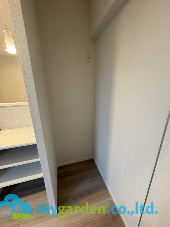 冷蔵庫置き場　