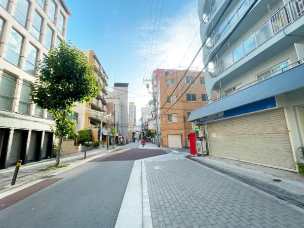 与力町スカイハイツの周辺