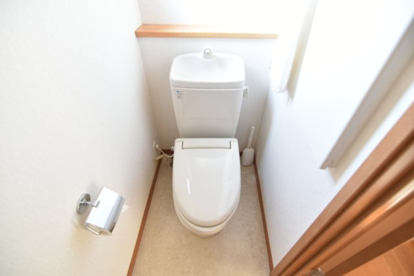 【町田市野津田町　戸建のトイレ】