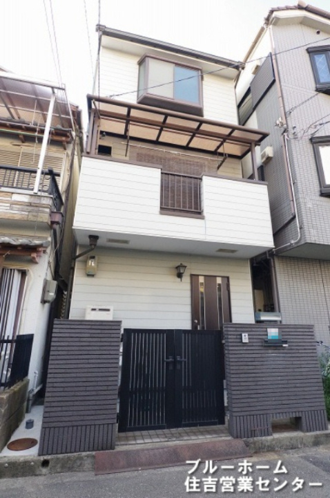 外観：327002165158