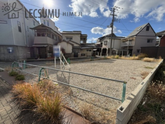 外観：328000608138