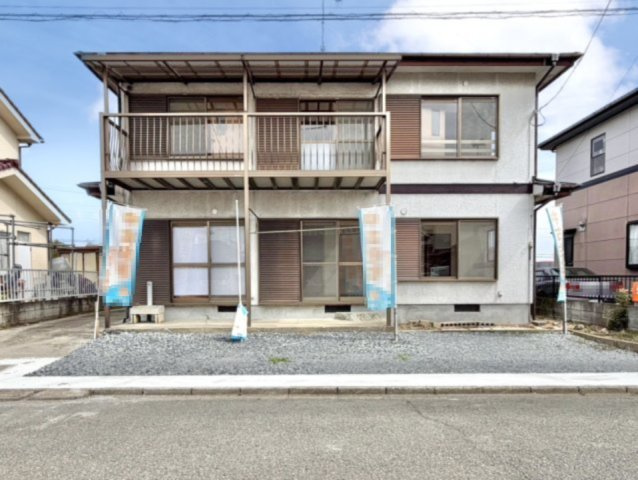 ■外観｜一戸建てならお子様やペットが走り回っても大丈夫！伸び伸びと遊び、過ごすことができます♪