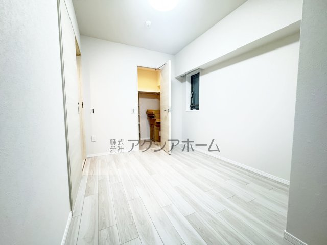 洋室　6.0帖