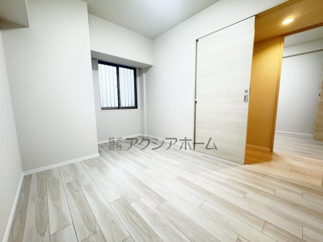 洋室　6.0帖