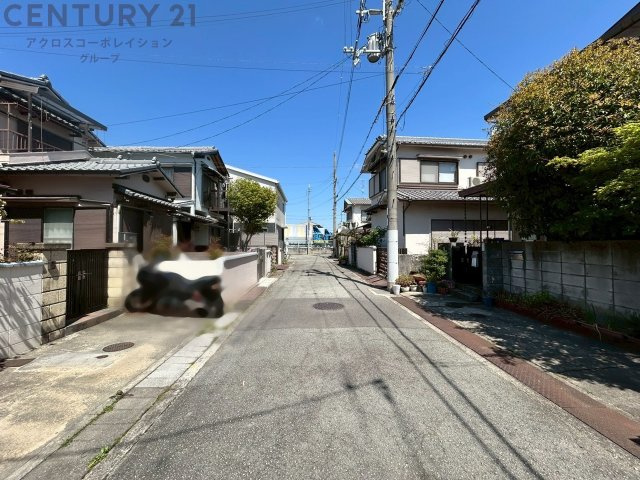 建築条件ございません。お好みのハウスメーカー・工務店にて建築可能です。