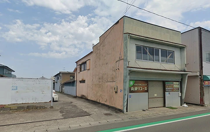 車の出入りがしやすい外観　
