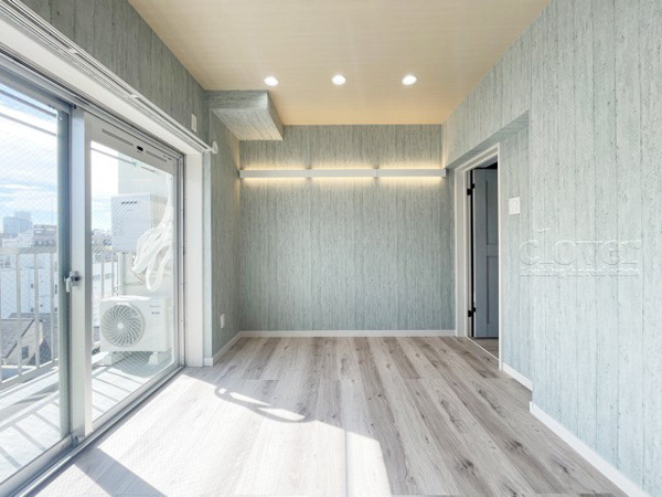 大久保ローヤルコーポの洋室