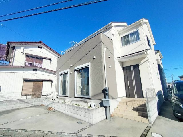 外観：311002368704